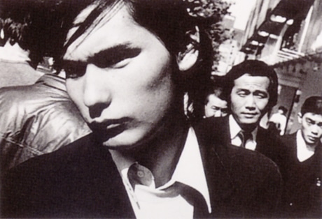 恵比寿・東京都写真美術館が新規コレクションを公開（写真＝山内道雄「新宿区、歌舞伎町」）