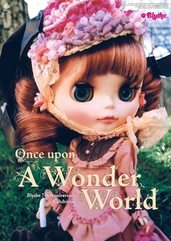 BLYTHE is a trademark of Hasbro.&copy;2008 Hasbro. All Rights Reserved. BLYTHE character rights are licensed in Asia to Cross World Connections, Ltd.
licensed by Hasbro.