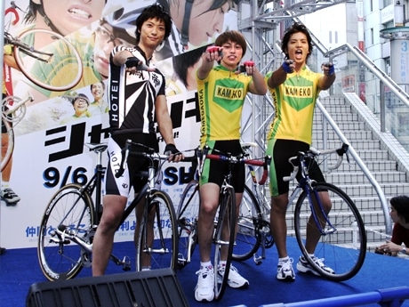 「シャカリキ！」公開記念イベントに登場したD-BOYSの3人（左から鈴木裕樹さん、遠藤雄弥さん、中村優一さん）