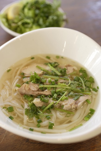 飲食ブースで提供されるベトナム名物「フォー」（イメージ）