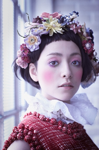 女優の美波さんをモデルにした「カワイイ展」のメーンビジュアル