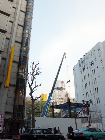 ルミネ初のメンズ専門館「LUMINE MAN SHIBUYA」出店予定地。隣はタワーレコード渋谷店