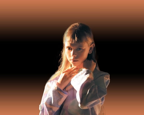 映画「アヴローラ」（2006年、オクサナ・バイラック監督）より