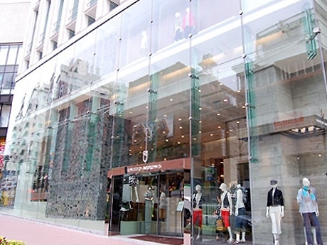 8月、リニューアルする「BY渋谷公園通り店」外観。改装後は1.5倍に増床