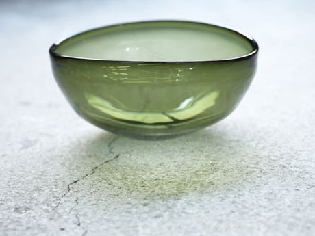 会場では、夏らしいガラス器を一堂に販売（写真＝作品イメージ）