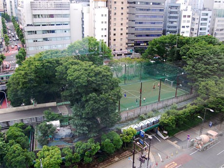 渋谷駅徒歩5分の好立地に位置する宮下公園