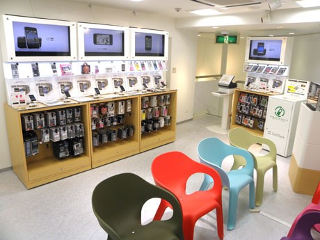 「ソフトバンク恵比寿」が外壁のイメージを変えてリニューアルオープン