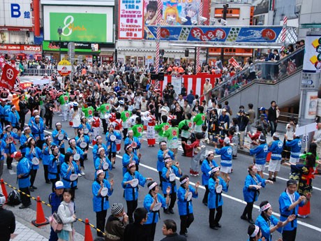 今年で13回目を迎える「おはら祭」。写真＝昨年の「踊りパレード」の様子