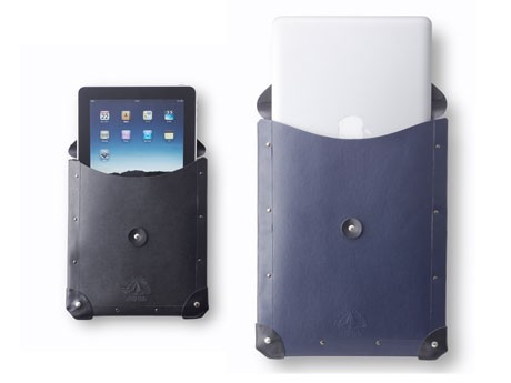 英「グローブ・トロッター」のステーショナリーコレクション「CLIPPER」。「iPadケース」（左）とパソコンなどが入る「ドキュメントケース」（右）