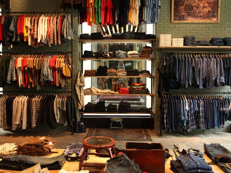 世界4店舗目としてオープンした「Levi’s Vintage Clothing」では「501シリーズ」などビンテージモデルにスポットを当てた商品を展開する