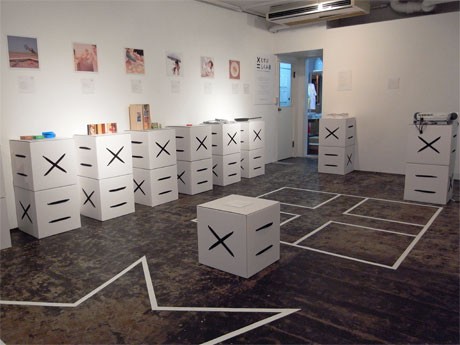 南青山で「むすぶしくみ展」が開催中。「コミュニケーション」をテーマにしたアプリケーションや商品などを展示する