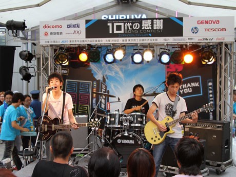 「109スクエア」では10代のアーティストによるライブイベントなどを展開（写真＝昨年の様子）