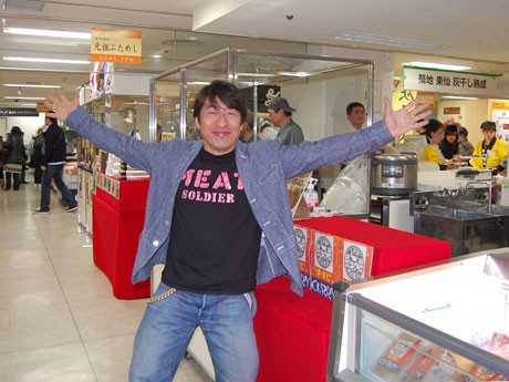 昨年に続き2回目の開催となる寺門ジモンさん監修のイベント（写真＝昨年の様子）。イートインや実演販売などで40店が出展する