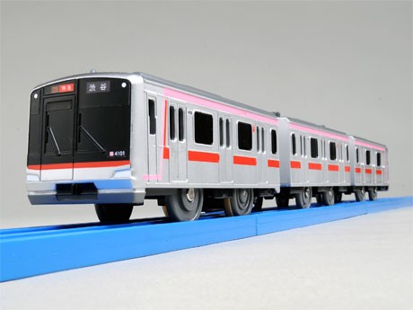 相互直通運転以降東横線の主力車両となる「5050系4000番台」&copy;TOMY