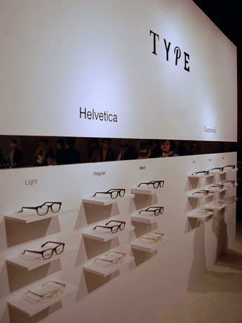 「TYPE」が並ぶ場内