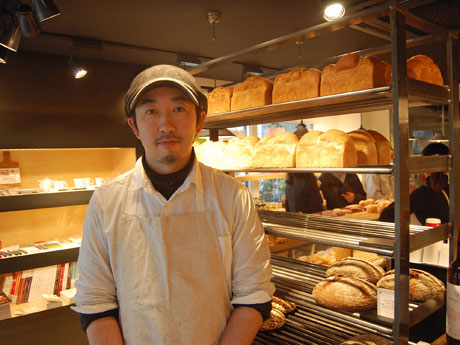 オーナーでエグゼクティブシェフの杉窪章匡さん