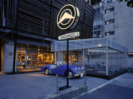 「246CAFE」の外観