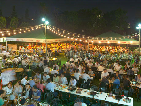 場内には1000席を用意する。写真は昨年の様子