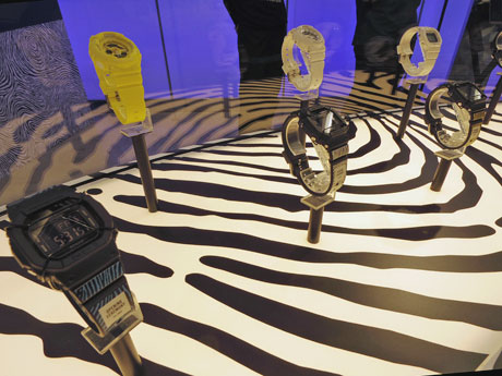 手前の3点が同店限定モデル（1万4,040円）