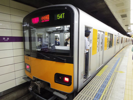 田園都市線は日中にも準急を運行する