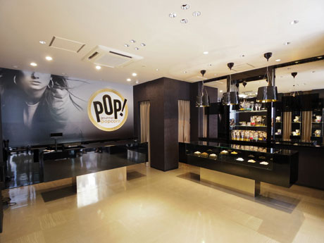 「ジュエリーショップをイメージした」という店内