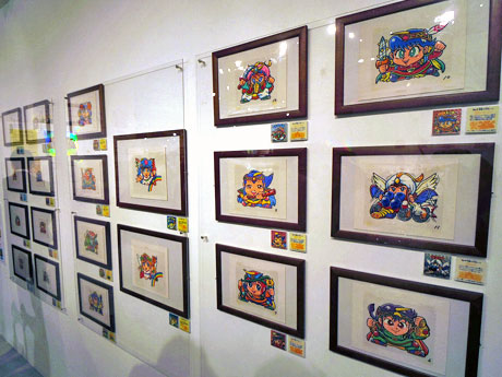 原画77点が並ぶ場内