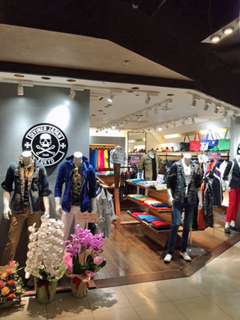 新規出店した「ディバイナー」