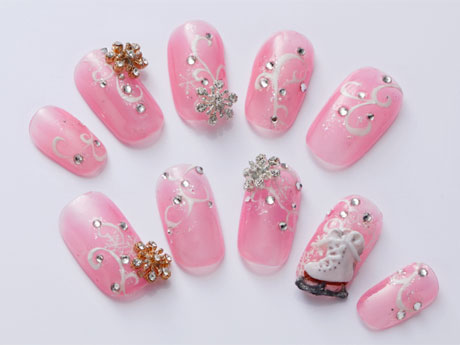 スケート靴と雪の結晶をあしらった安藤美姫さんデザインの「生命」