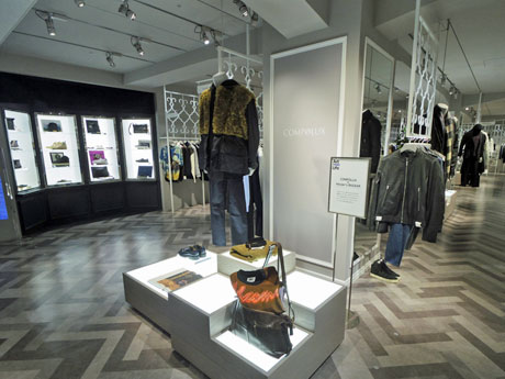 「キレイめスポーティーライン」のアイテムをセレクトする