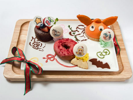 キャラクター3人の特徴を表現した「吸血にして人形にして迷子のデザートプレート」