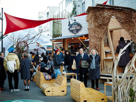 会場となる「COMMUNE246」