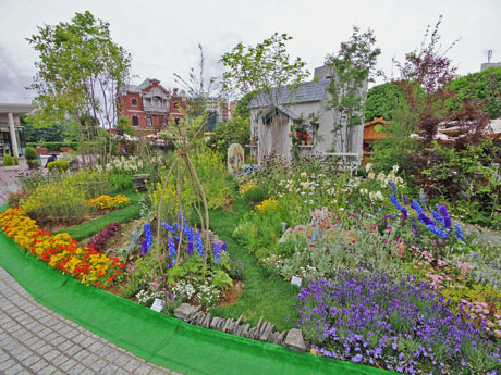 絵本にも登場する湖水地方の「ヒルトップ農場」をイメージした庭