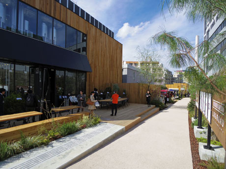 東急東横線の線路跡地を活用した「ログロード代官山」