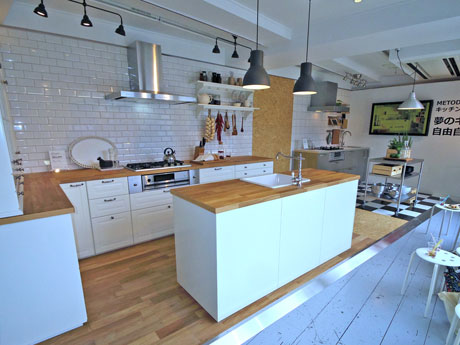 3タイプのキッチンを設置する場内