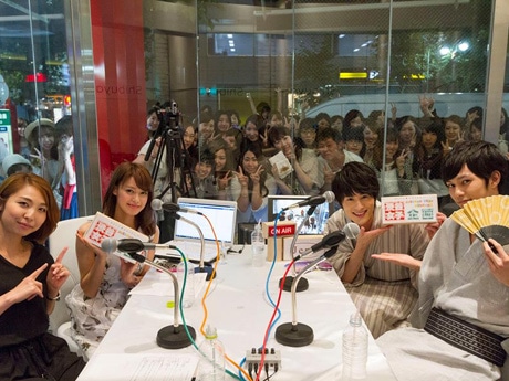 ファイヤーストリート沿いのスタジオの様子