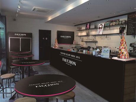 フォション仕様のデザインになる店内イメージ