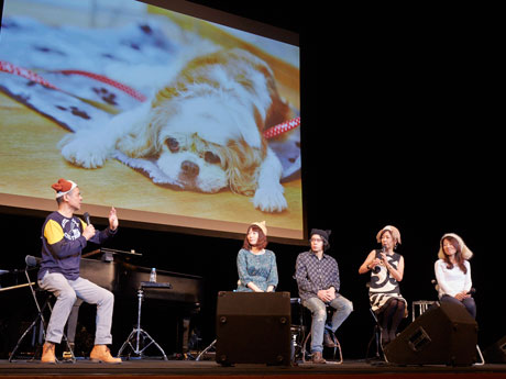 動物好きの著名人がトークやライブなどを行う（写真は昨年開催時の様子）