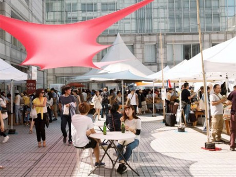 過去開催時の青山ファーマーズマーケットの様子