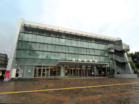 建て替えに向け閉館した渋谷公会堂