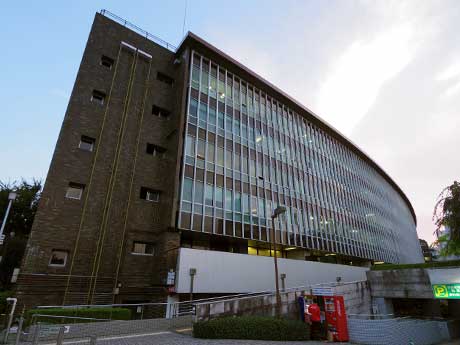 総合庁舎の外観