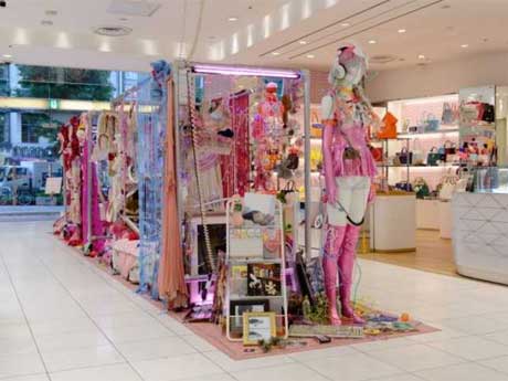 パルコ館内外でファッション・アート・音楽などのイベントを展開する（写真は昨年開催時の様子）