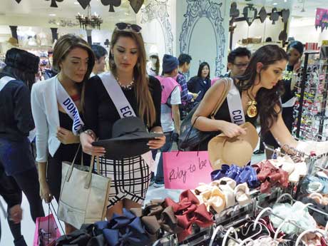 SIBUYA109で買い物するミスたち