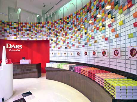 常時6種類のフレーバーをそろえる店内