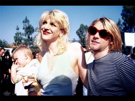 「ソークト・イン・ブリーチ〜カート・コバーン 死の疑惑〜」より&copy;2015 Suburban Hitchhiker, LLC All Rights Reserved.