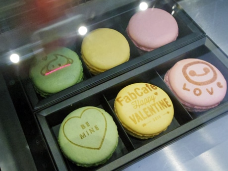 好きな絵や文字を刻印できる「マカロンFab」のイメージ