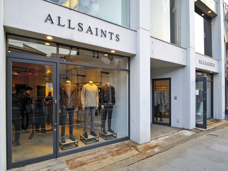 キャットストリートに面した店舗外観