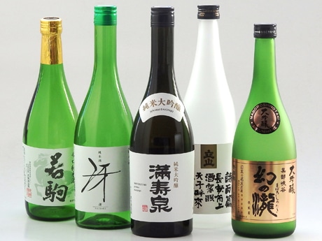 地酒（写真はイメージ）はボトル販売と飲み比べできる試飲販売を用意