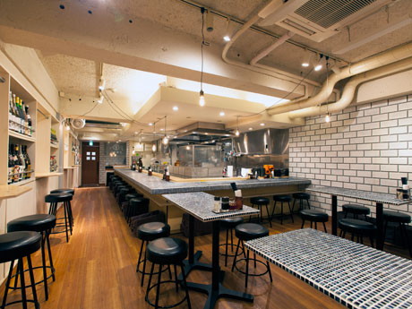 カフェをイメージしたという店内