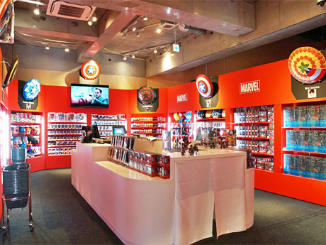 期間限定「マーベル」ストアの店内の様子
