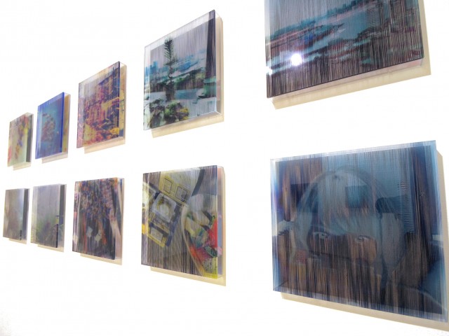 インスタグラムにアップした写真と糸を組み合わせた新作「1：1」